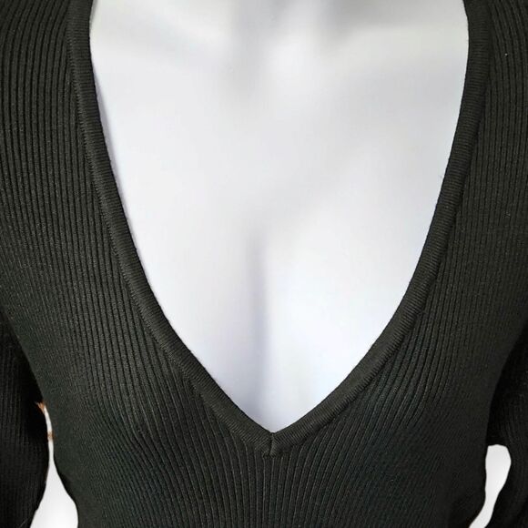 TORRID BLACK FITTED PULLOVER SWEATER PLUS SIZE 3X - Picture 7 of 15